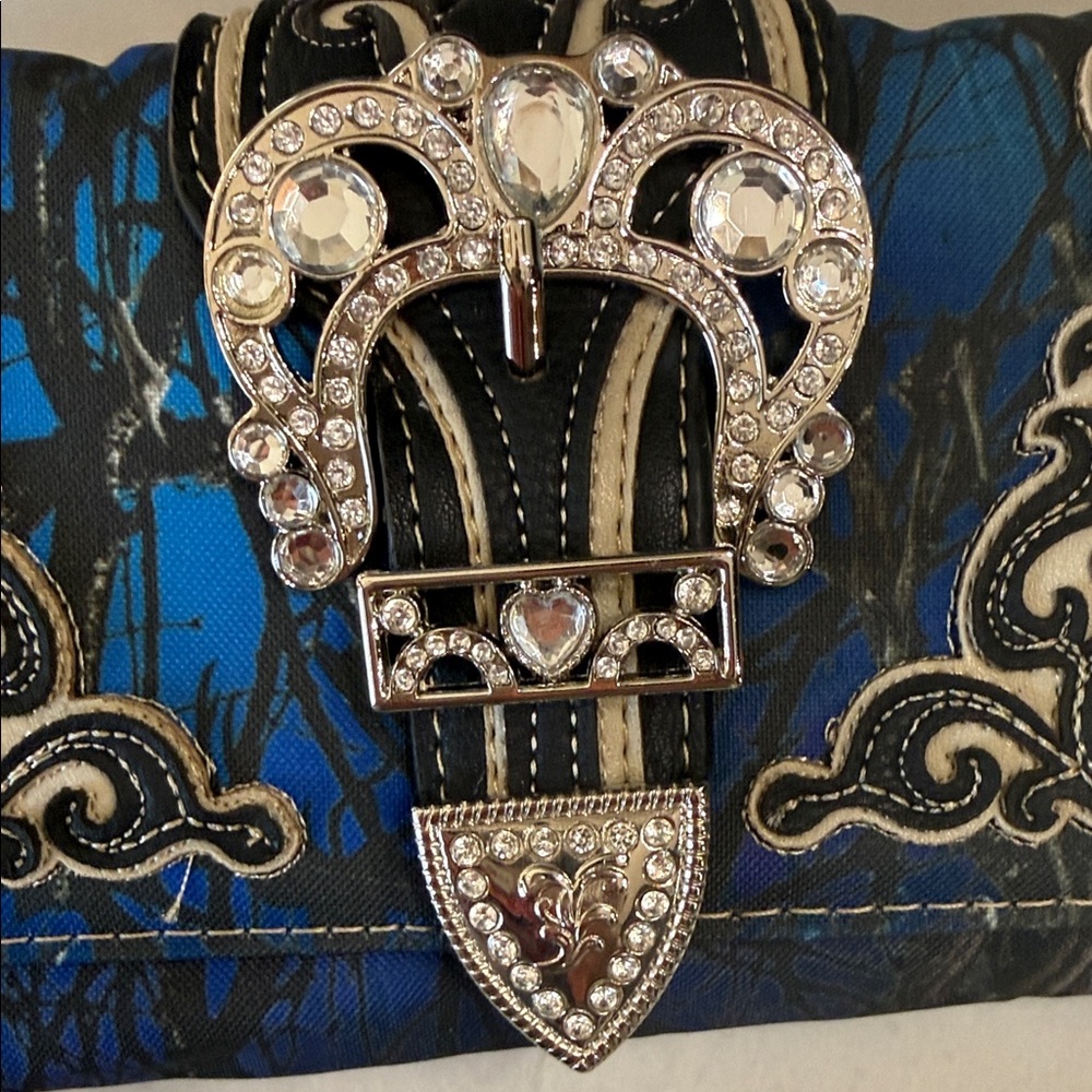 Stylish Black and Blue Women's Clutch with Buckle - Picture 9 of 13